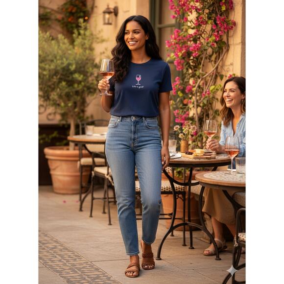 Life is Good Womens M Vintage Leisure Outdoors Funny Wine Graphic Navy Blue Tee - Picture 2 of 9